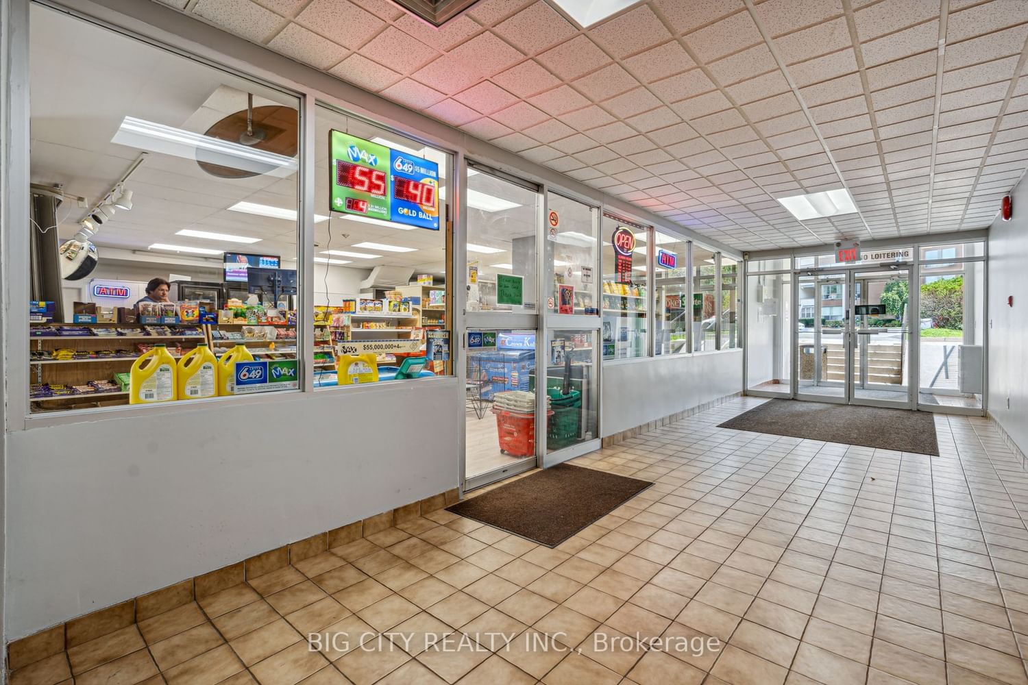 Listing Image 23