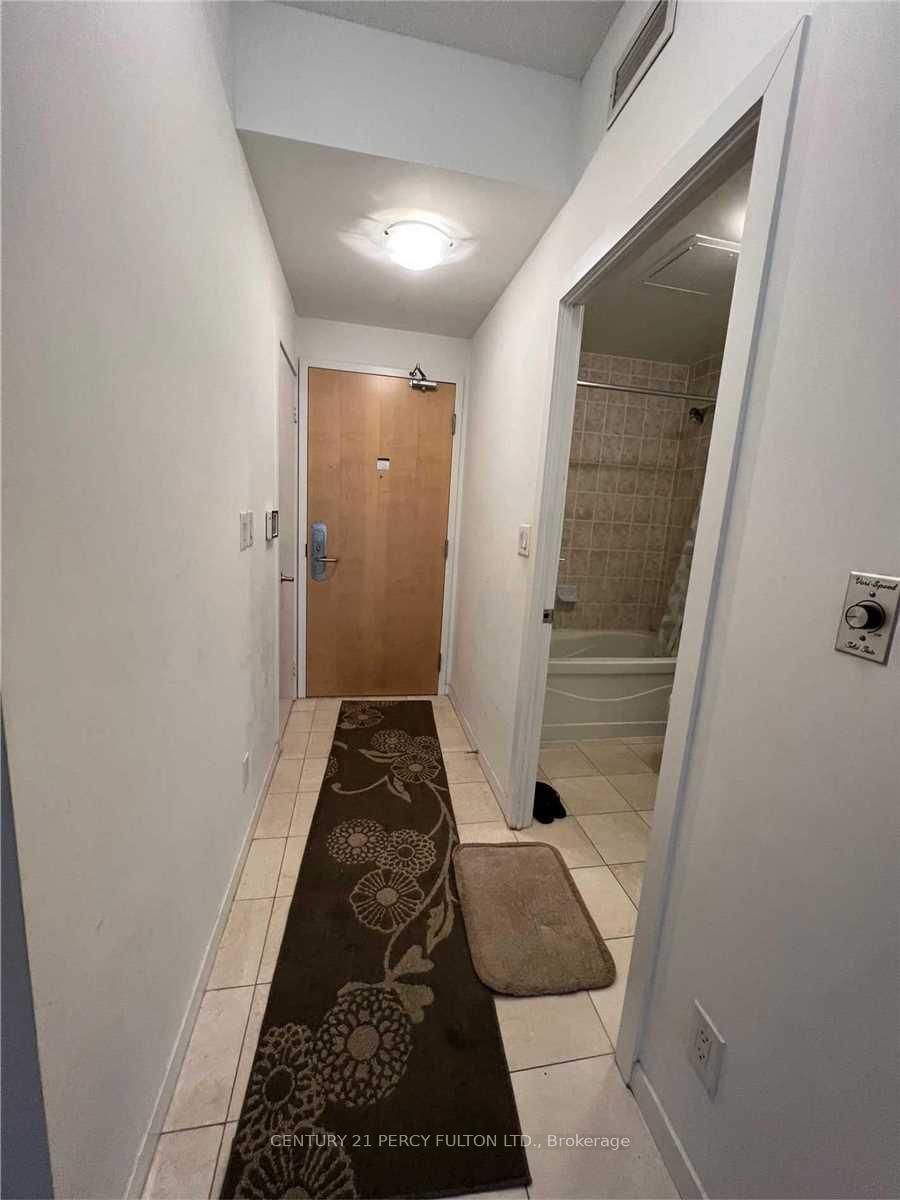 Listing Image 28