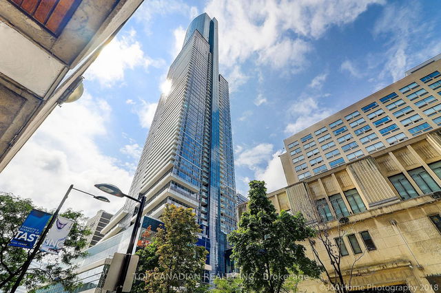 1912 - 386 Yonge Street
