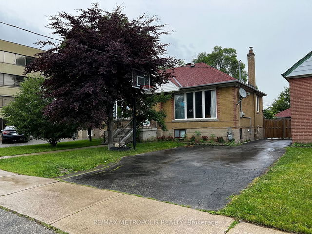 53 STADACONA Drive