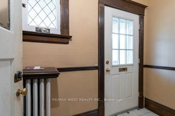 Listing Image 40