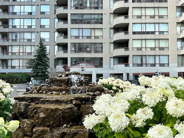 104 - 5785 Yonge Street