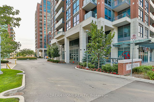 636 - 31 Tippett Road