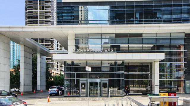 3321 - 5 sheppard Avenue