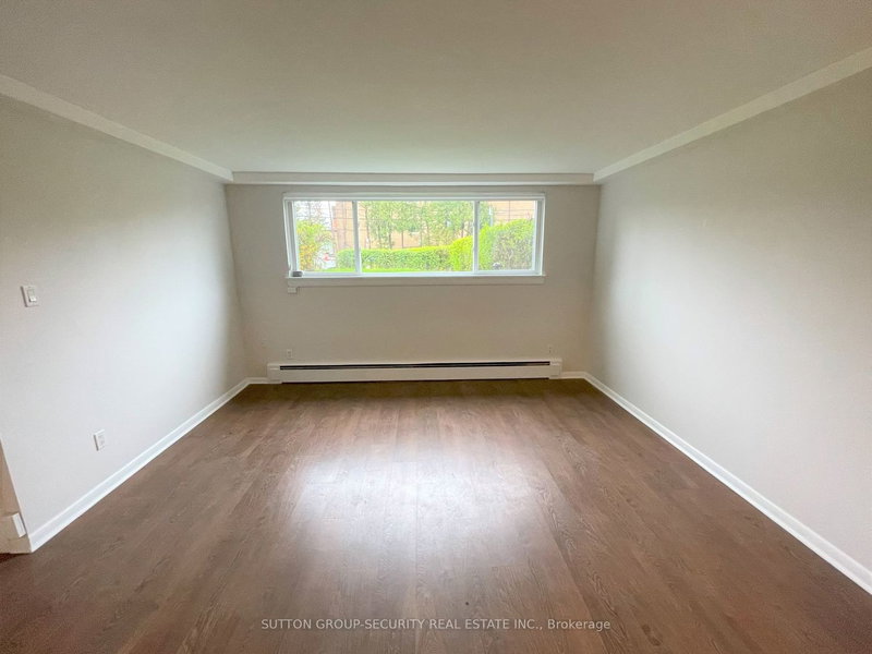 1 - 236 Overbrook Pl, Toronto, M3H 4R7 | Image 3