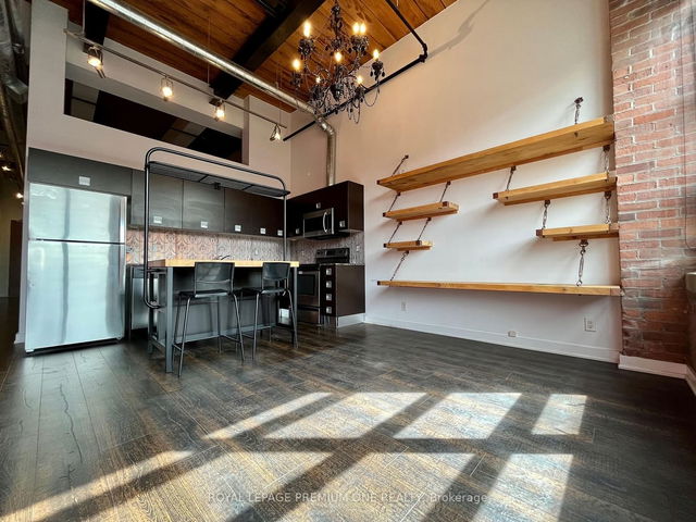 312 - 43 Hanna Avenue