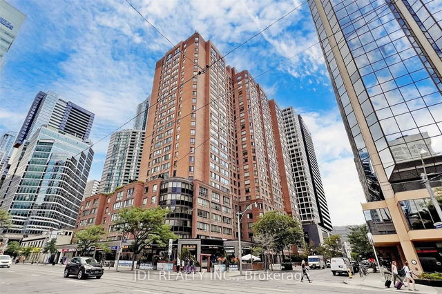 1204 - 633 BAY Street