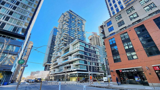 2506 - 77 Shuter Street