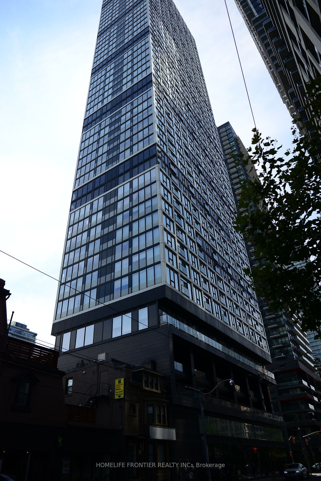 Listing Image 8