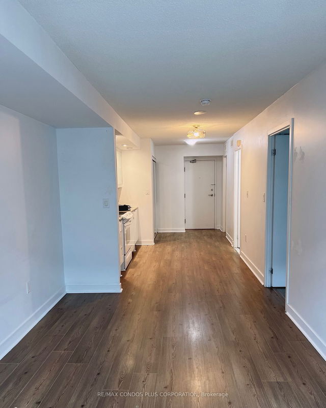 510 - 25 Telegram Mews