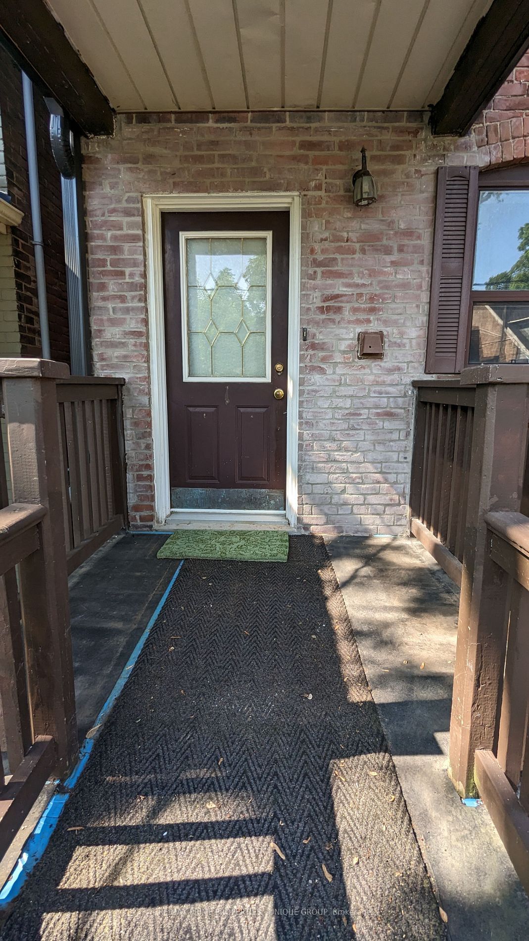 Semi-Detached House leased at Unit 1-127 Summerhill Avenue, Toronto, Rosedale-Moore Park, M4T 1B1 - MLS: C6746822