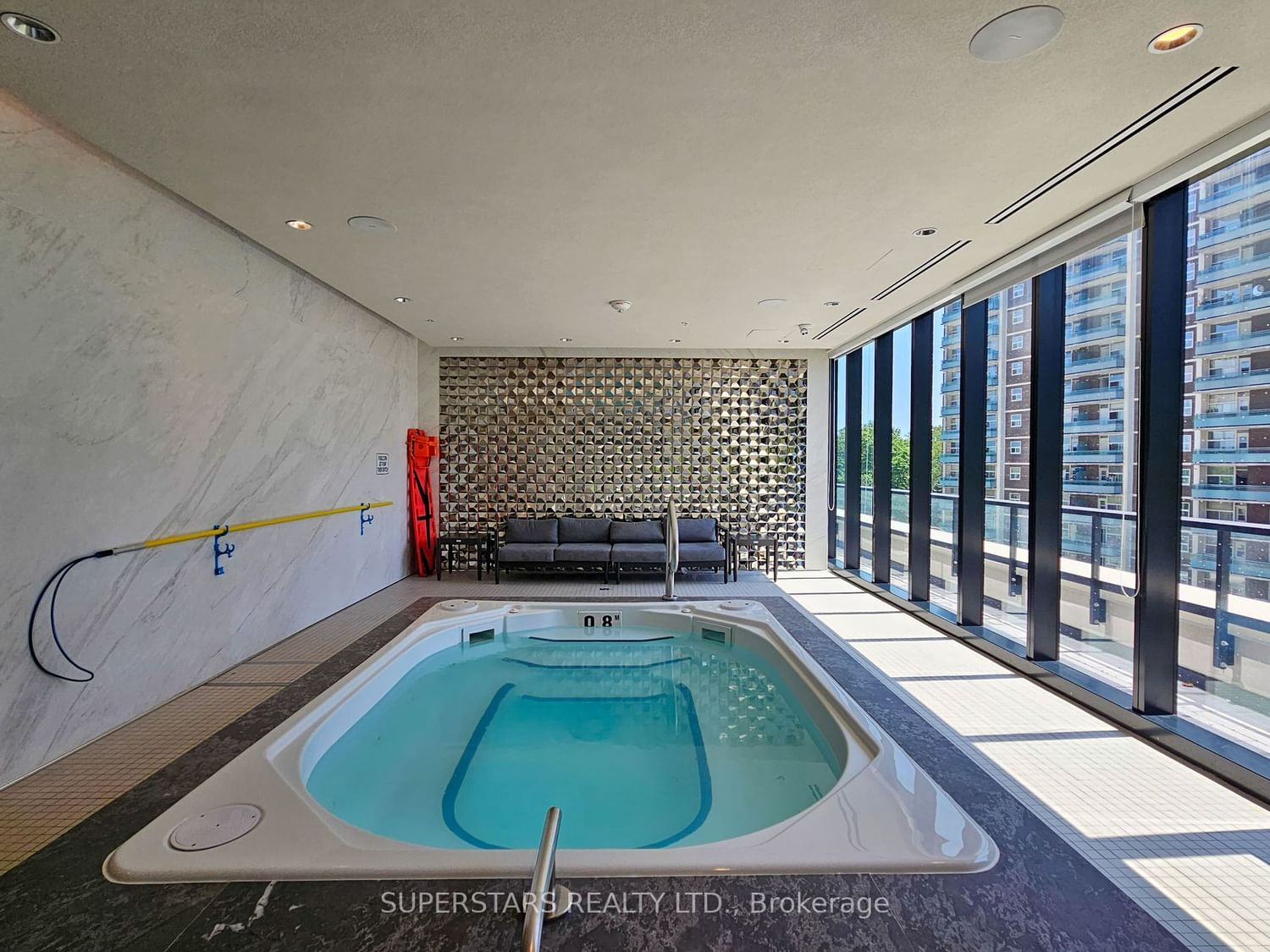 Listing Image 22