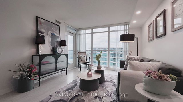 1510 - 19 Singer Court