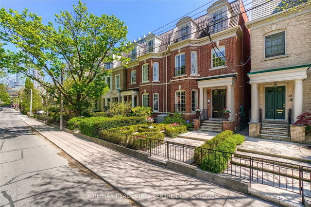 61 Lowther Avenue