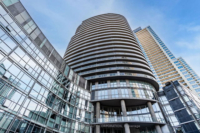 2109 - 38 Dan Leckie Way