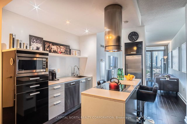 2109 - 38 Dan Leckie Way