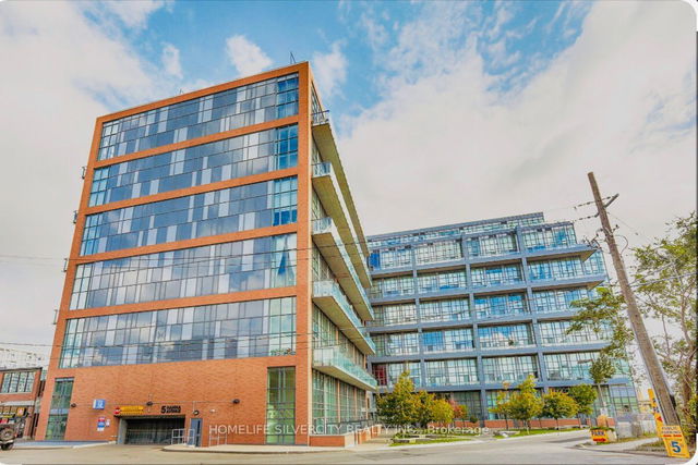 303 - 5 Hanna Avenue