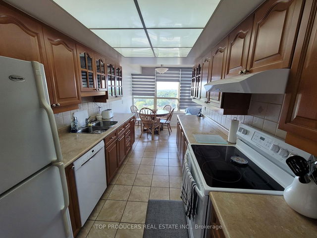 1711 - 268 Ridley Boulevard