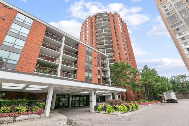517 - 77 Maitland Place