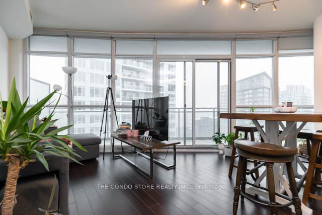 3007 - 38 Dan Leckie Way