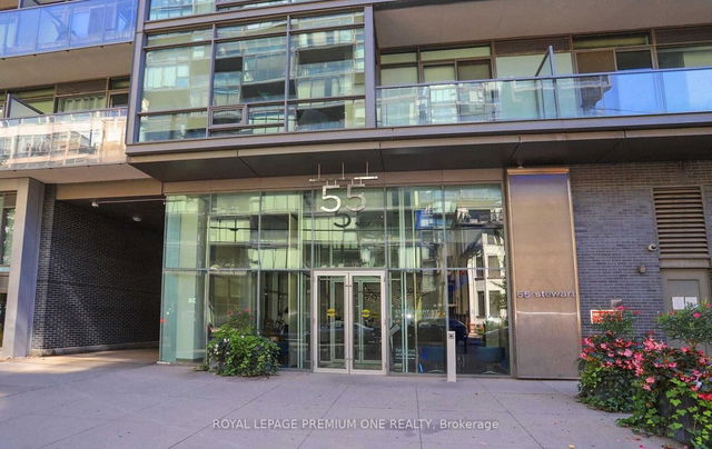 812 - 55 Stewart Street