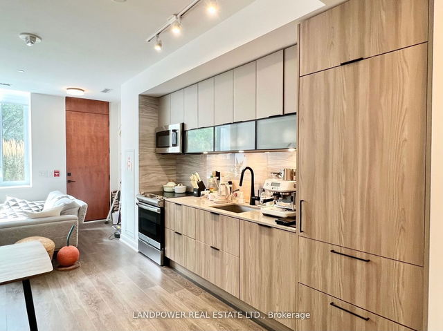 S123 - 180 Mill Street