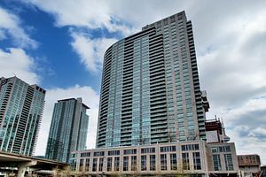 3701 - 18 Yonge Street