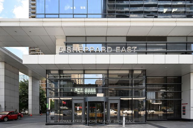 1922 - 5 Sheppard Avenue