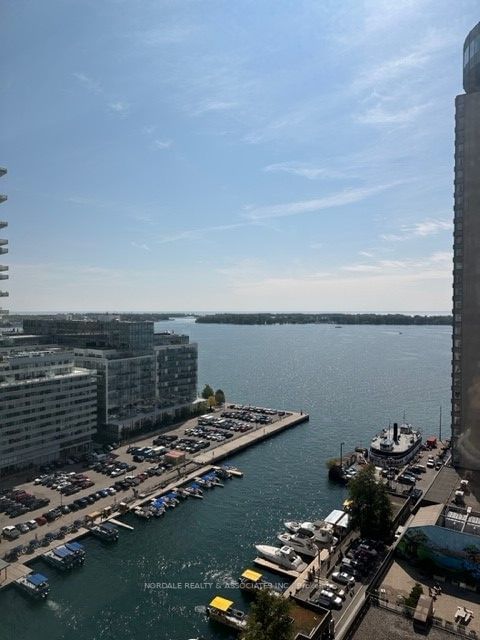 2106 - 10 Queens Quay