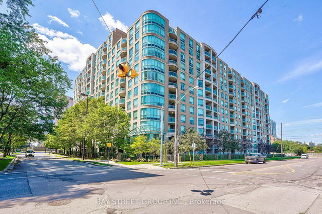 106 - 18 Pemberton Avenue