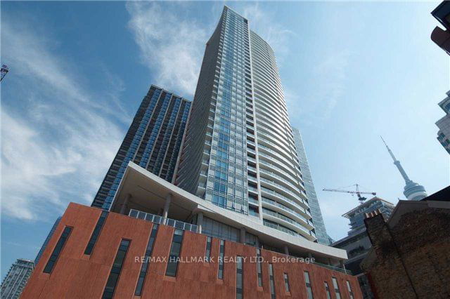 2111 - 21 Widmer Street
