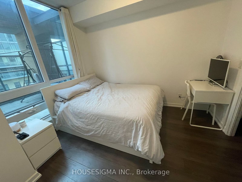 Room1