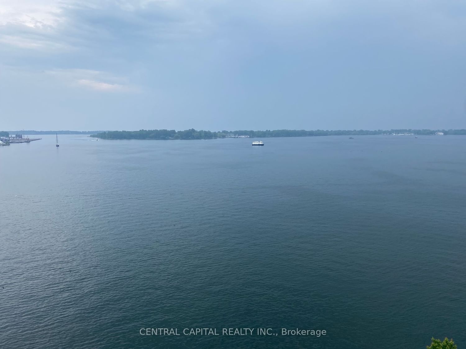 Listing Image 17