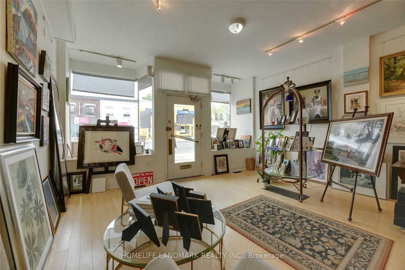 2615 Yonge St, Toronto, M4P 2J1 | Image 2