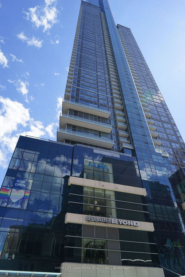 4616 - 386 Yonge Street