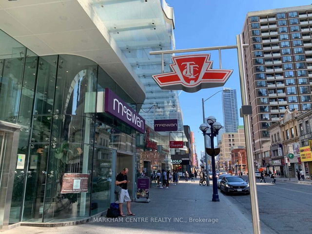 1908 - 1 Bloor Street