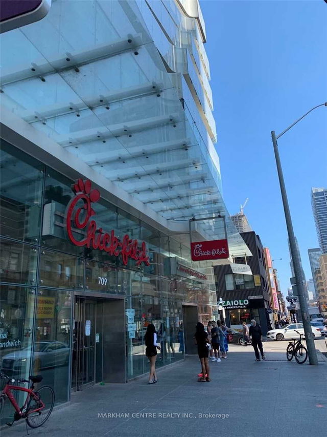 1908 - 1 Bloor Street