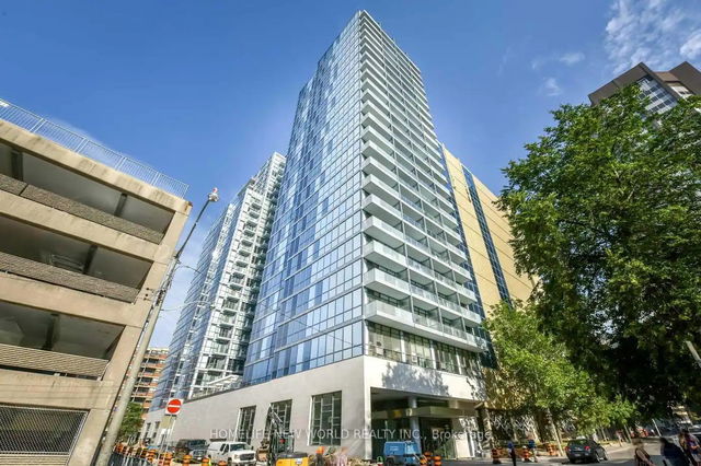 402 - 210 Simcoe Street