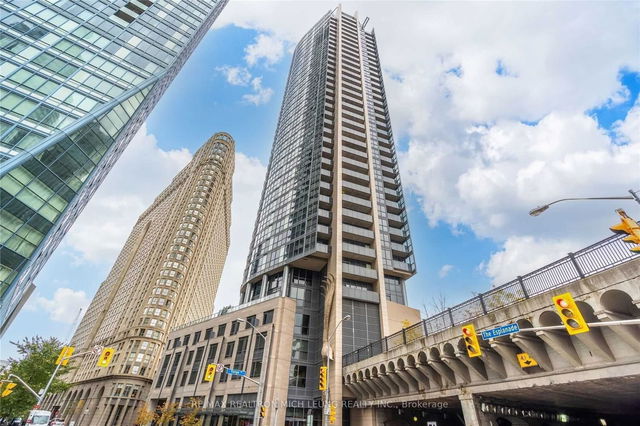 3001 - 1 The Esplanade Street