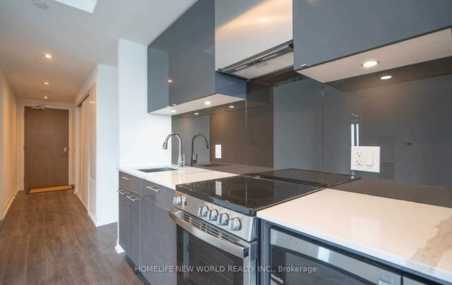 4705 - 251 Jarvis Street