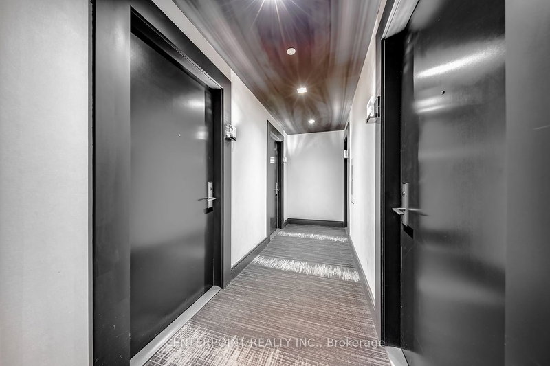 2103 - 290 Adelaide St W, Toronto, M5V 1P6 | Image 2