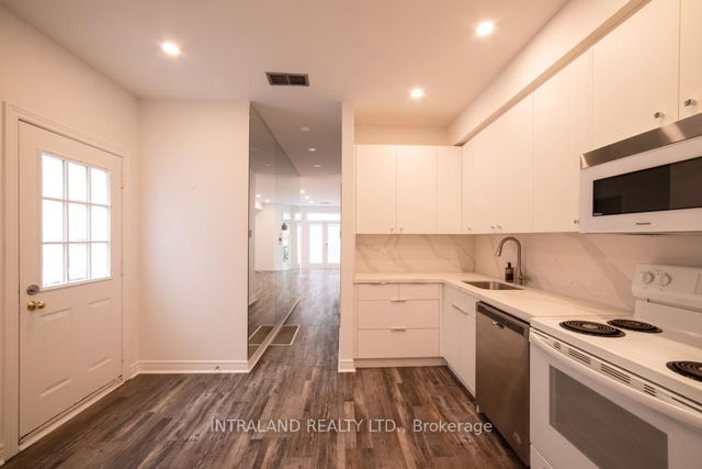 2 - 106 Hazelton Avenue