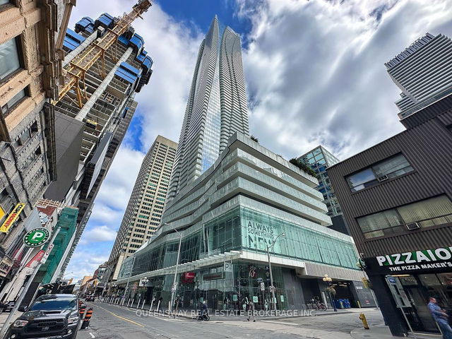 3707 - 1 Bloor Street