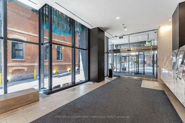 2707 - 7 Grenville Street