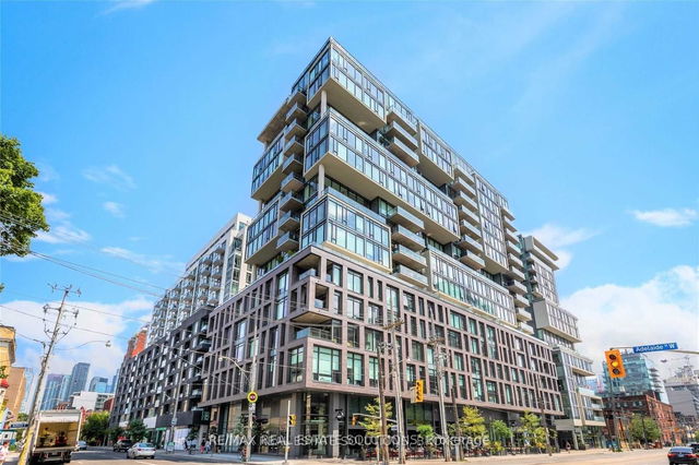 407 - 111 Bathurst Street