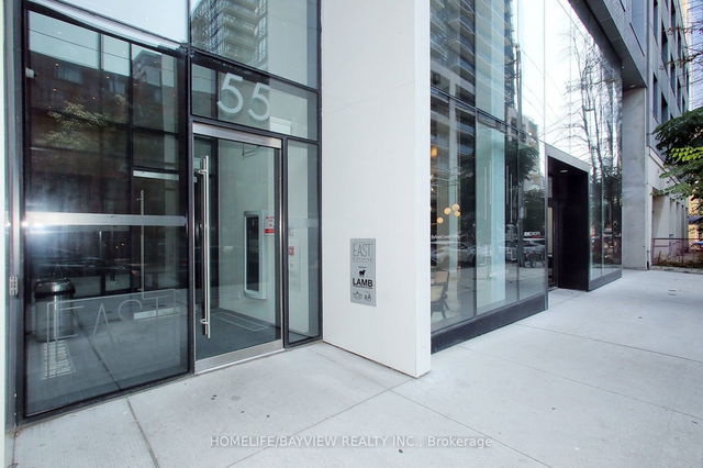 1601 - 55 Ontario Street