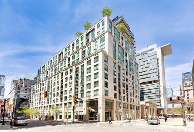 1208 - 168 Simcoe Street