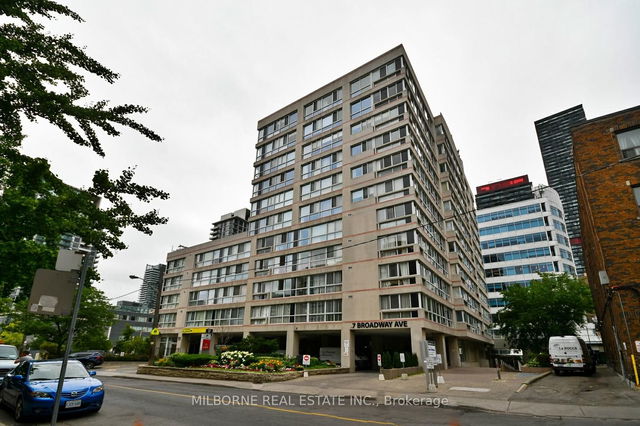 401 - 7 Broadway Avenue