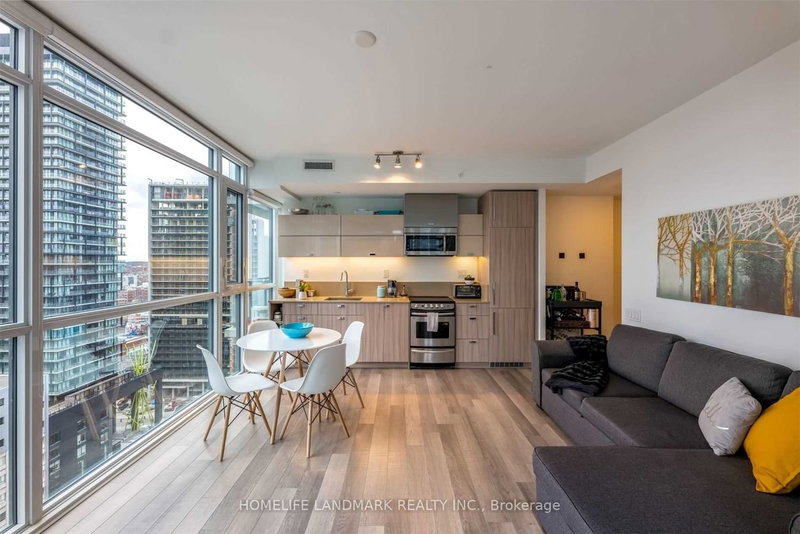 1911 - 290 Adelaide St W, Toronto, M5V 1P6 | Image 3