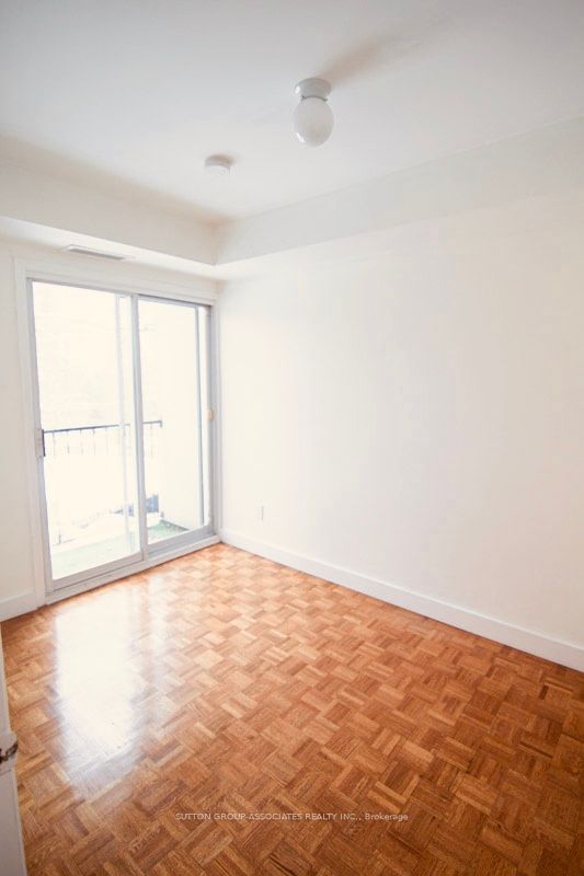 337 Seaton Street